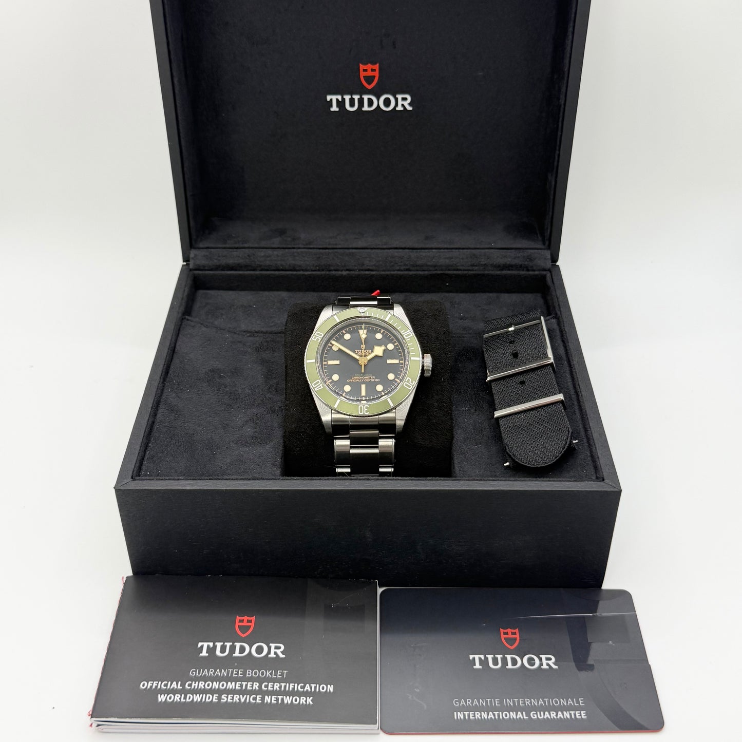 Tudor Black Bay Harrods 79230G – Extra Strap - 12/2022 Full Set