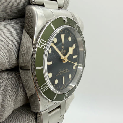 Tudor Black Bay Harrods 79230G – Extra Strap - 12/2022 Full Set
