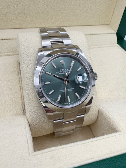 Rolex Datejust 41 126300 Mint Green - Full Set