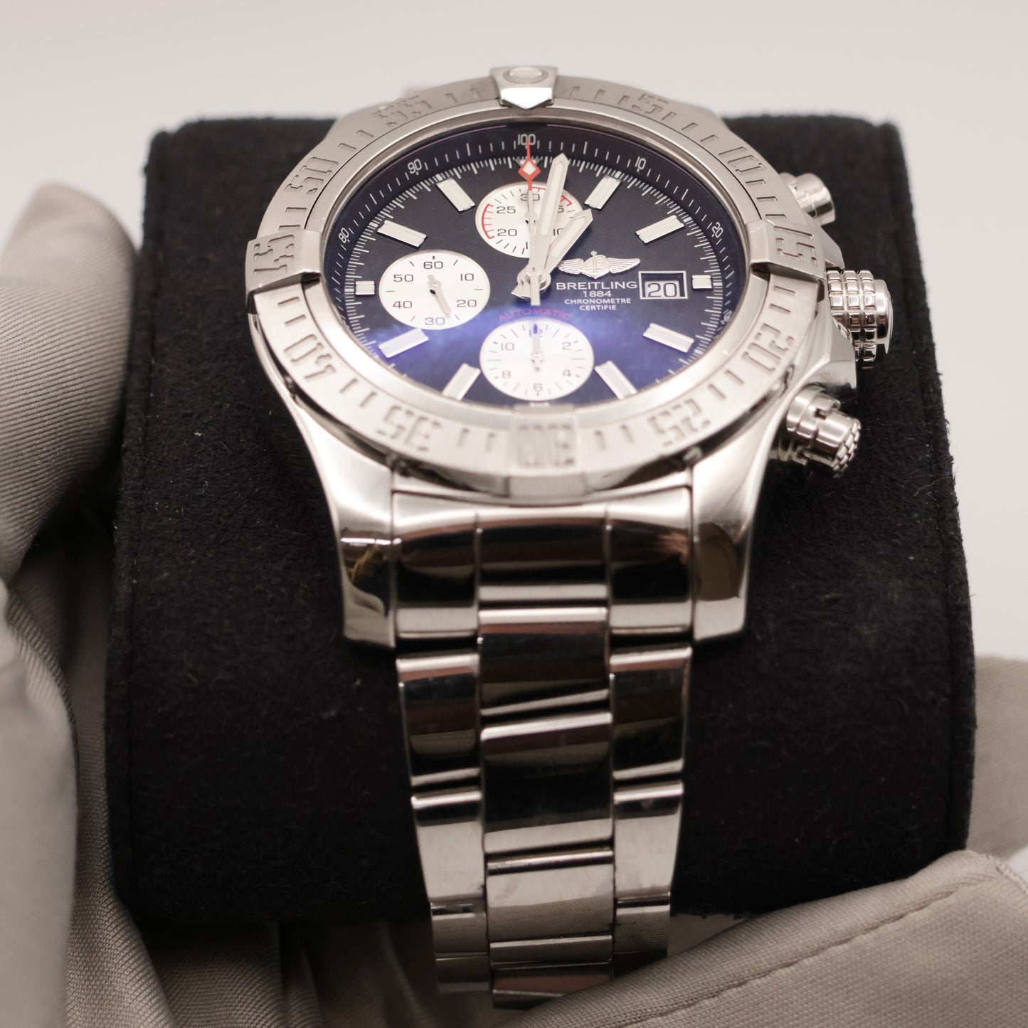 Breitling Super Avenger II A1337111/BC29