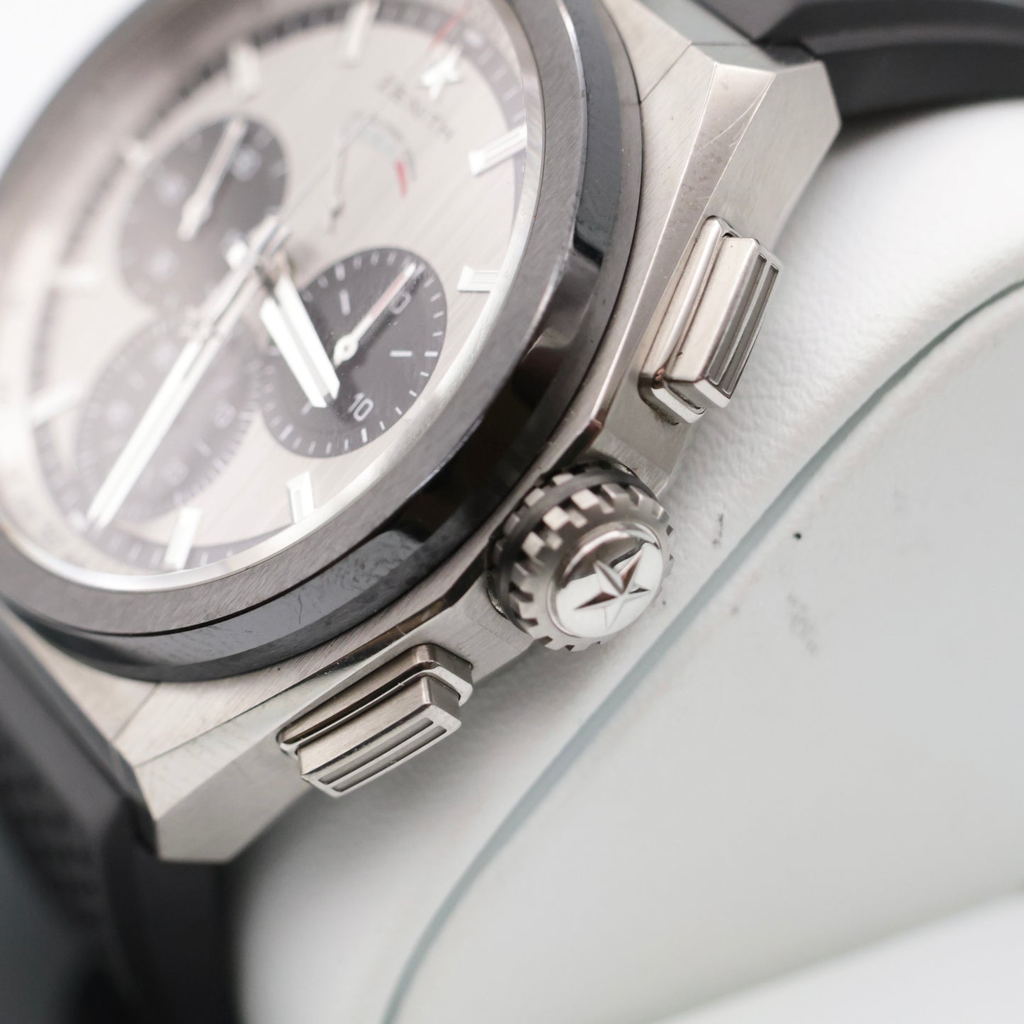 Zenith Defy El Primero 21 Titanium Chronograph - Full Set