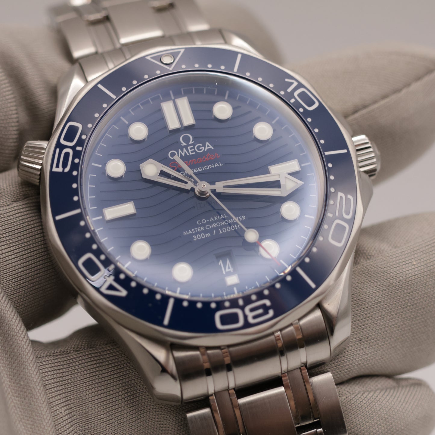 Omega Seamaster Diver 300M Co-Axial Master Chronometer Blue Dial 42mm 2023 | Full Set