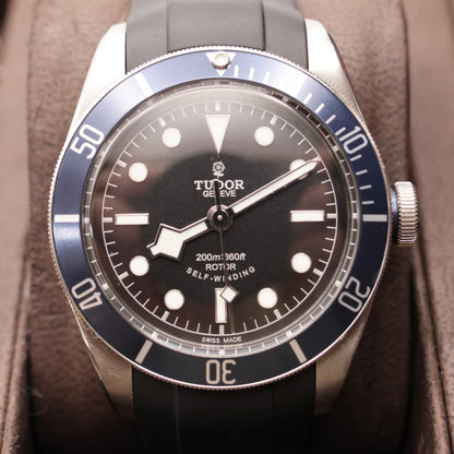 Tudor BB Blue 79220B "Smiley" | 2015 | Silicone, Leather and NATO Straps
