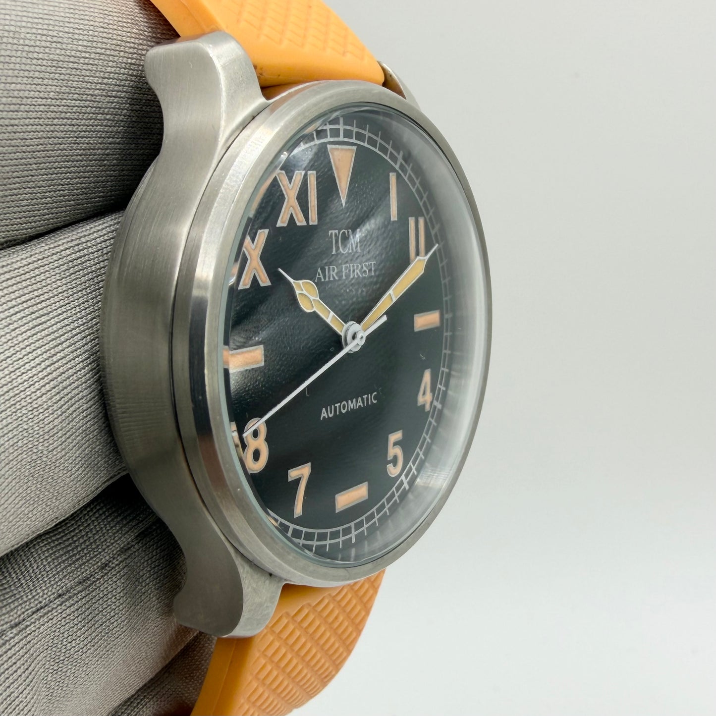 TCM Terra Cielo Mare - AirFirst 42 Orange Automatic