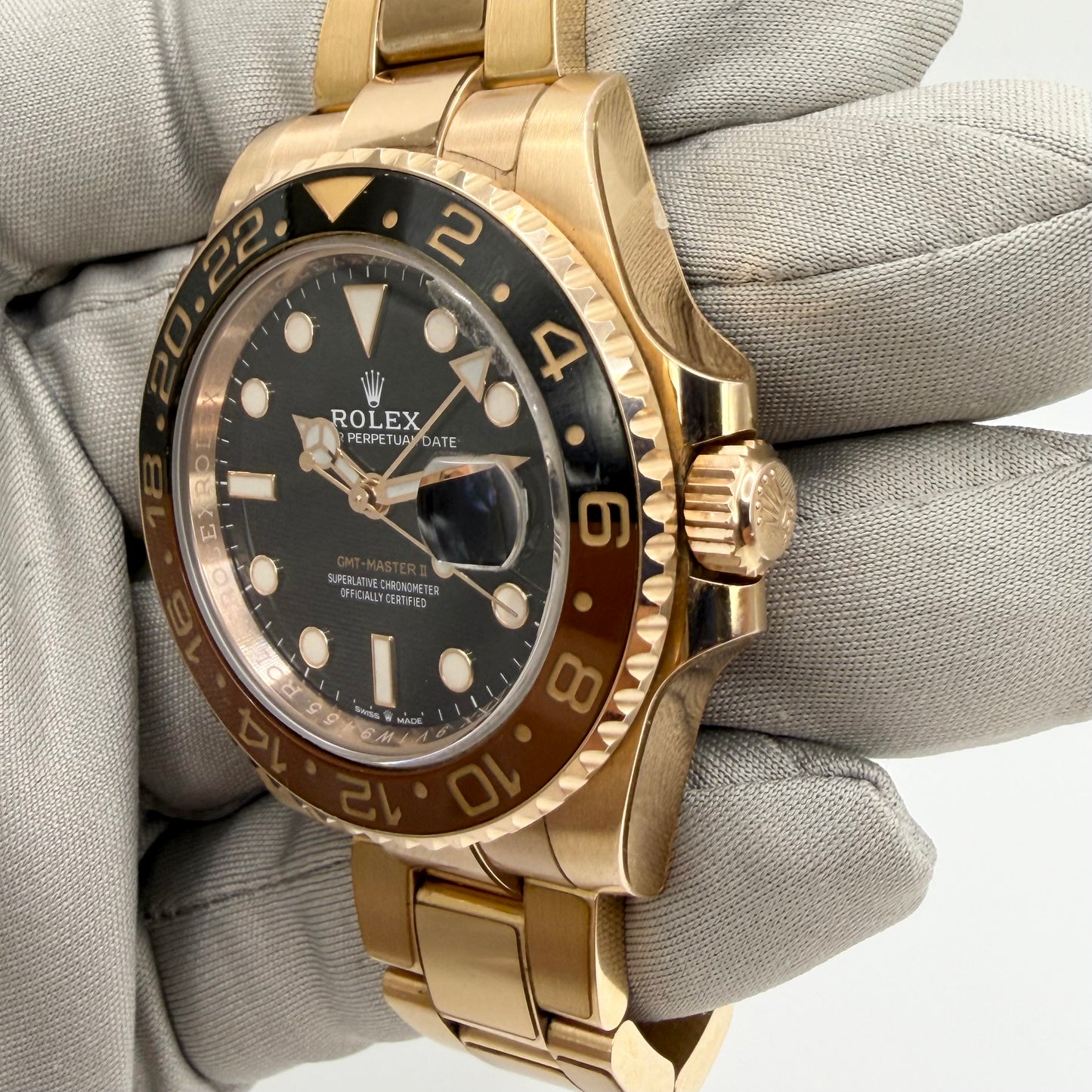 Rolex GMT-Master II 126715CHNR Full Set - Everose Gold - Fully Stickered