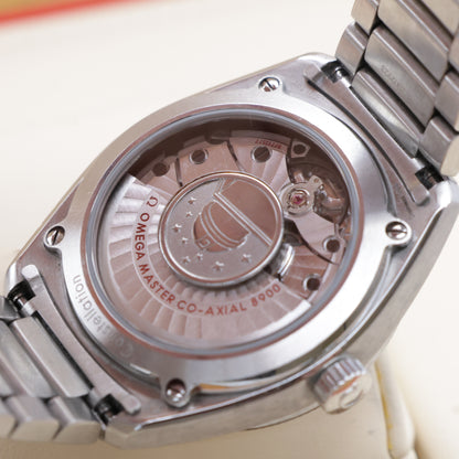 Omega Constellation Globemaster – Ref. 130.30.39.21.02.001 – 2015 - Box and Booklet