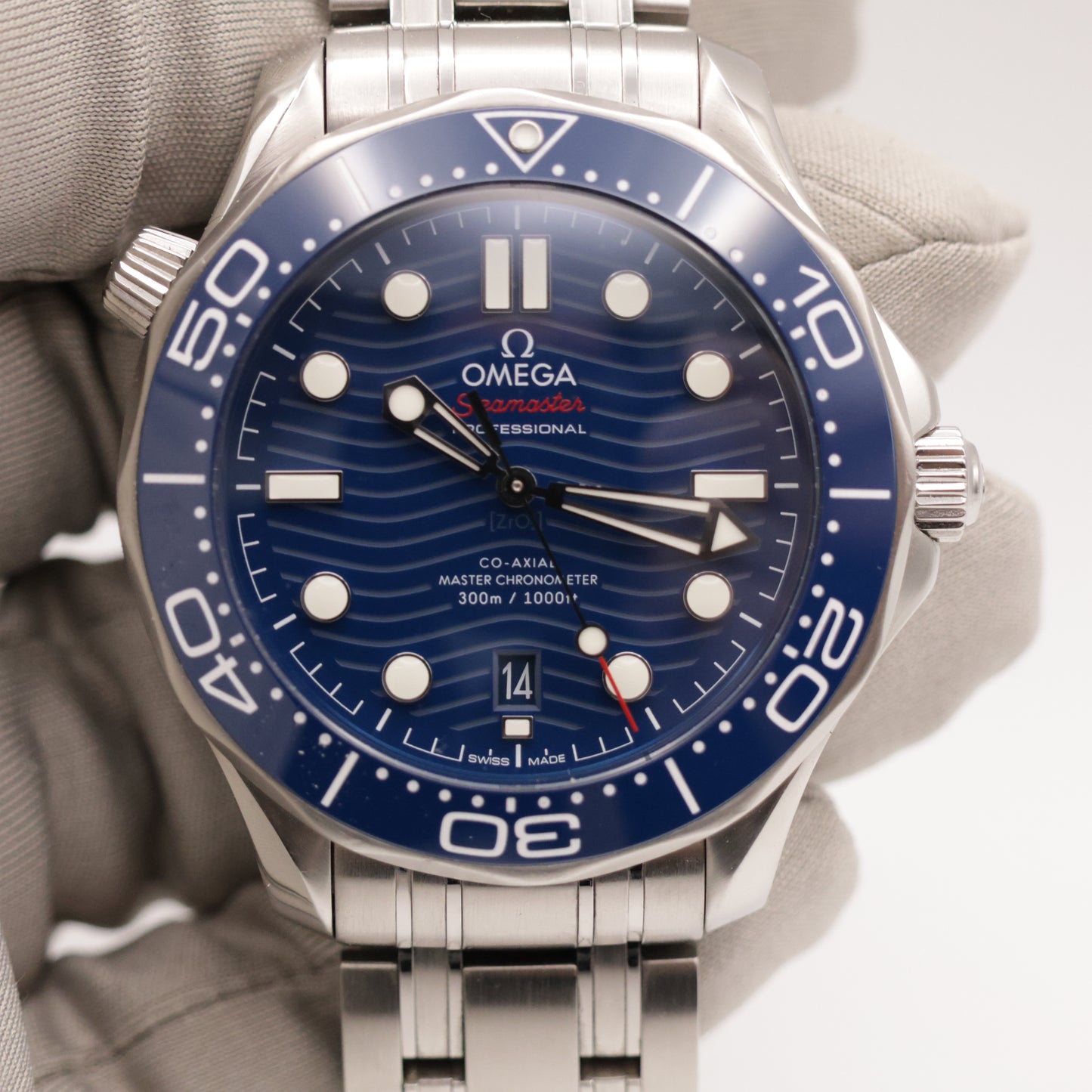 Omega Seamaster Diver 300M Co-Axial Master Chronometer Blue Dial 42mm 2023 | Full Set