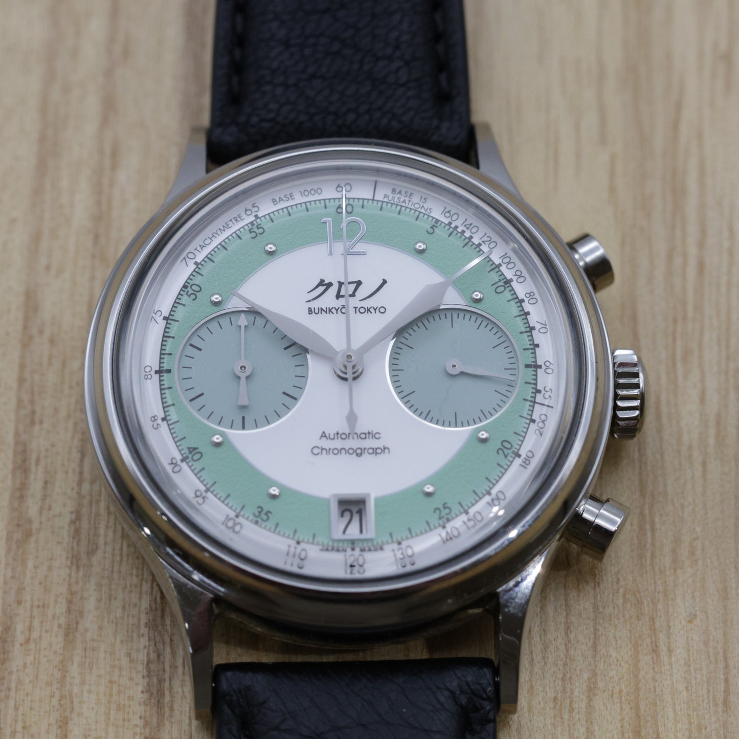 Kurono Tokyo Chronograph 3 Hisui 38mm – 2023 Full Set