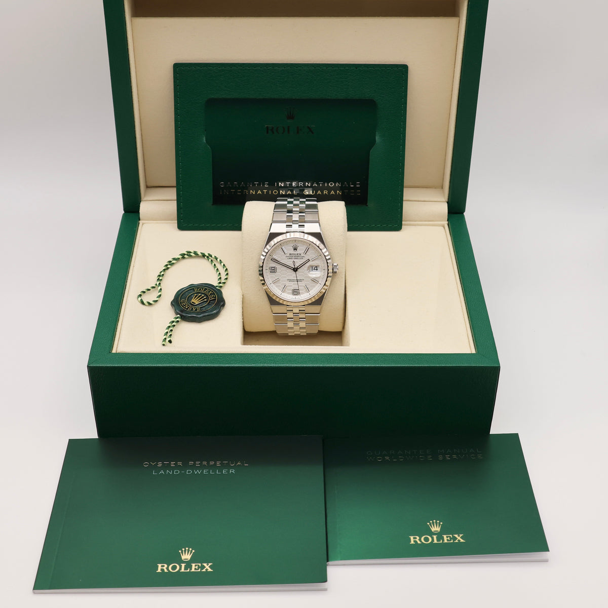 ON HOLD - Rolex Land-Dweller 36 - June 2026 - Mint Condition | Full Set