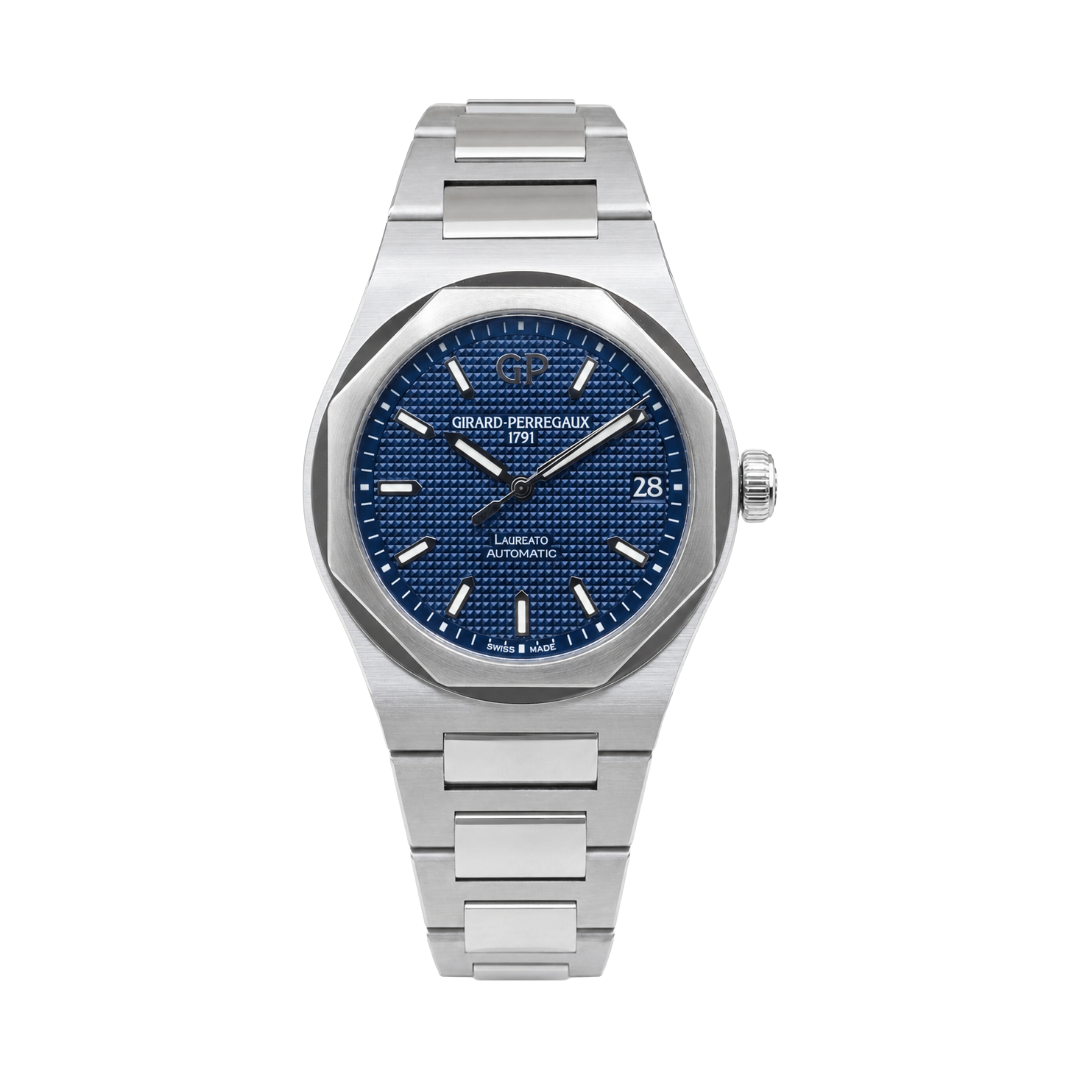 Girard-Perregaux Laureato 42mm Blue Dial – 2025 | Full Set