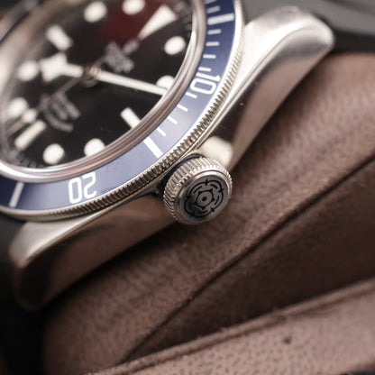 Tudor BB Blue 79220B "Smiley" | 2015 | Silicone, Leather and NATO Straps