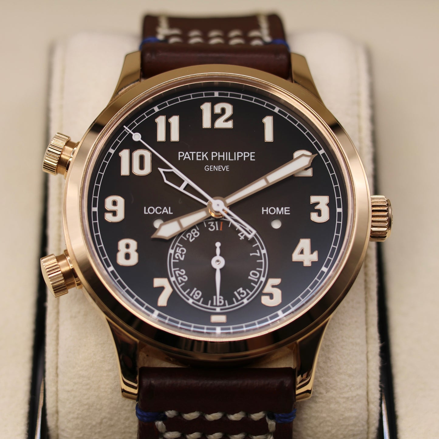 Patek Philippe Calatrava Pilot Travel Time | 5524R-001 | Rose Gold | Full Set