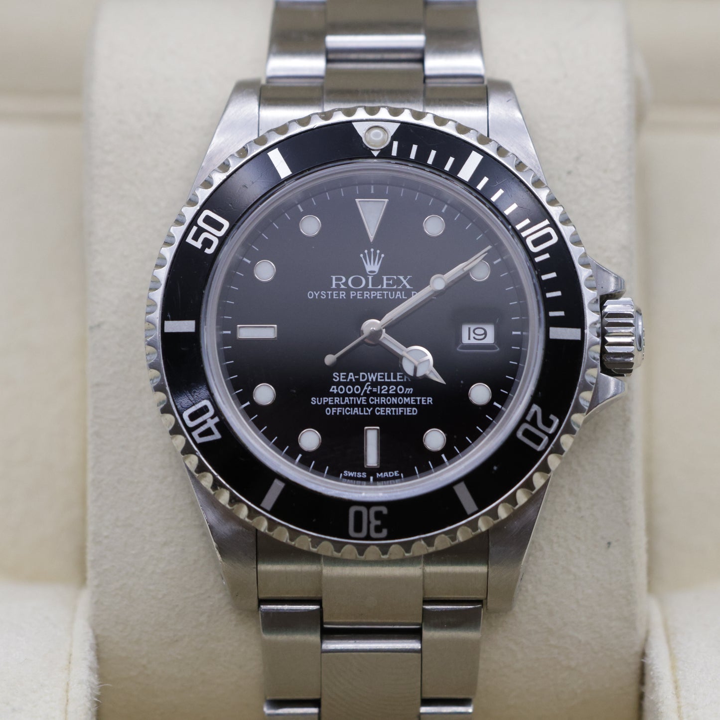 Rolex Sea-Dweller 4000 16600 | 2001 | Watch Only