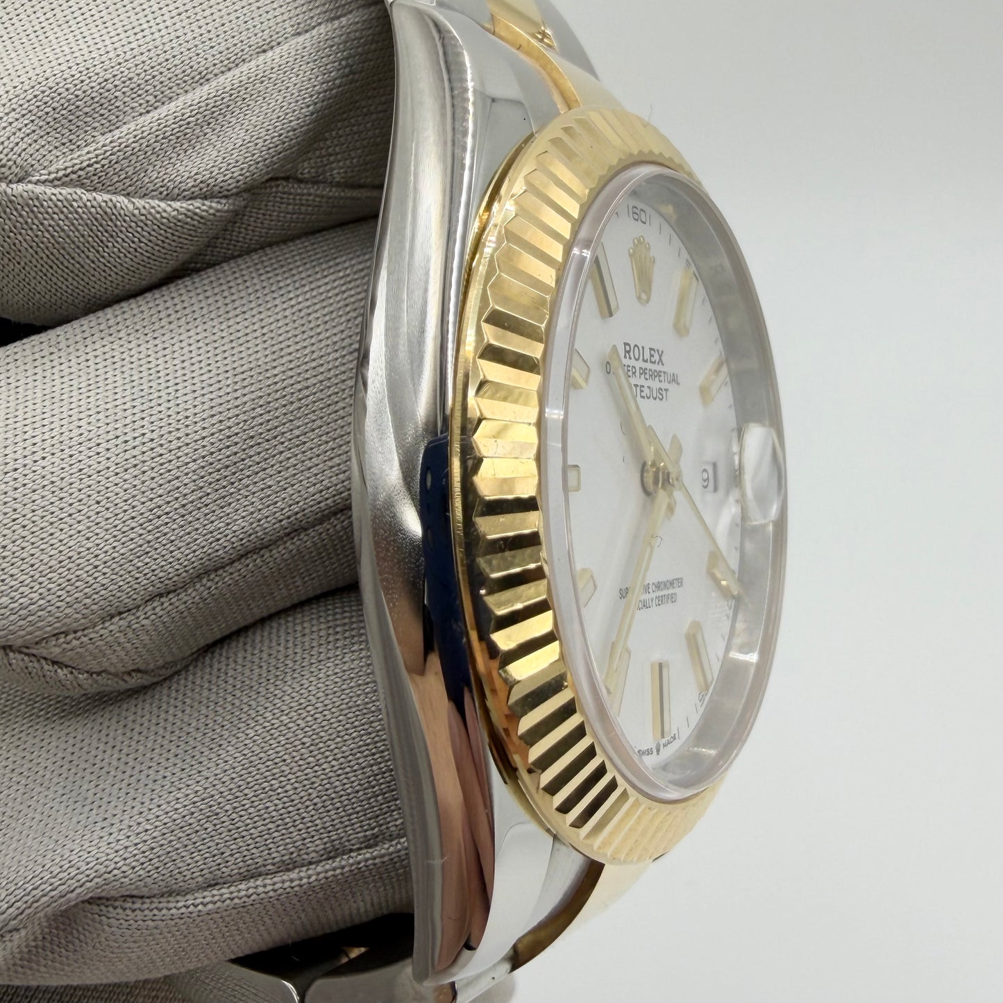 Rolex Datejust 41 126333 White Dial Two-Tone - Full Set