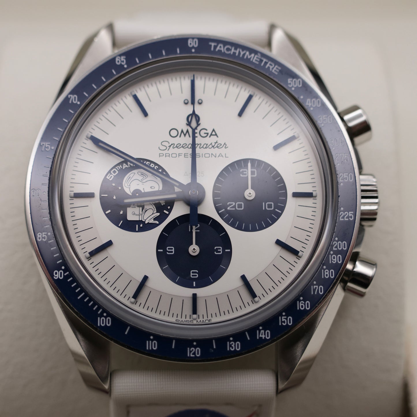 Omega Speedmaster Silver Snoopy Award 50th Anniversary | Full Set | Omega Blue Nylon Strap & OMEGA NASA VELCRO Strap
