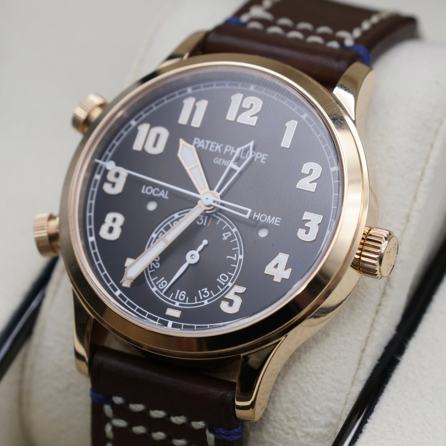 Patek Philippe Calatrava Pilot Travel Time | 5524R-001 | Rose Gold | Full Set