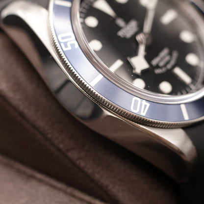 Tudor BB Blue 79220B "Smiley" | 2015 | Silicone, Leather and NATO Straps