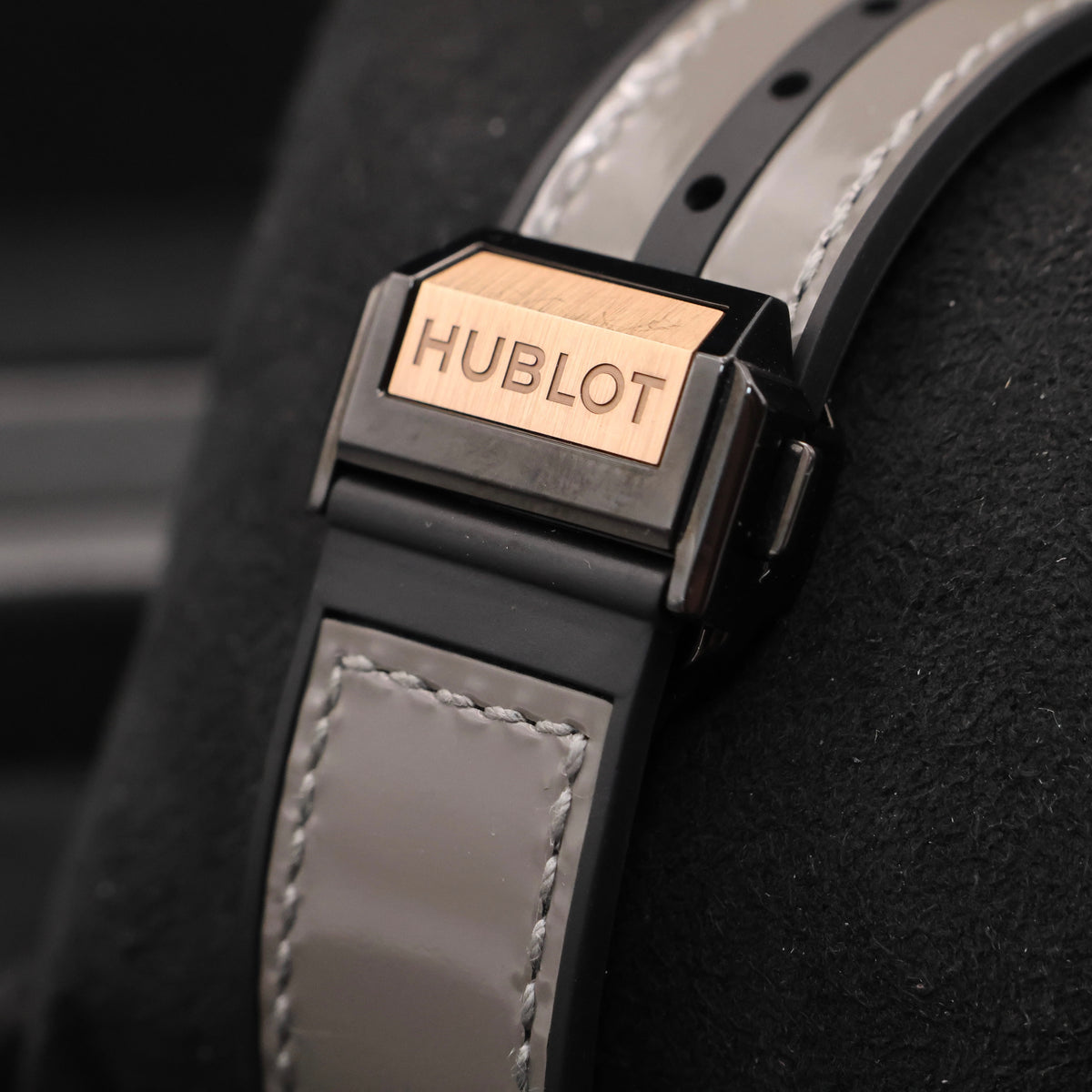 Hublot Big Bang One Click Sang Bleu King Gold Grey Diamonds - 2021