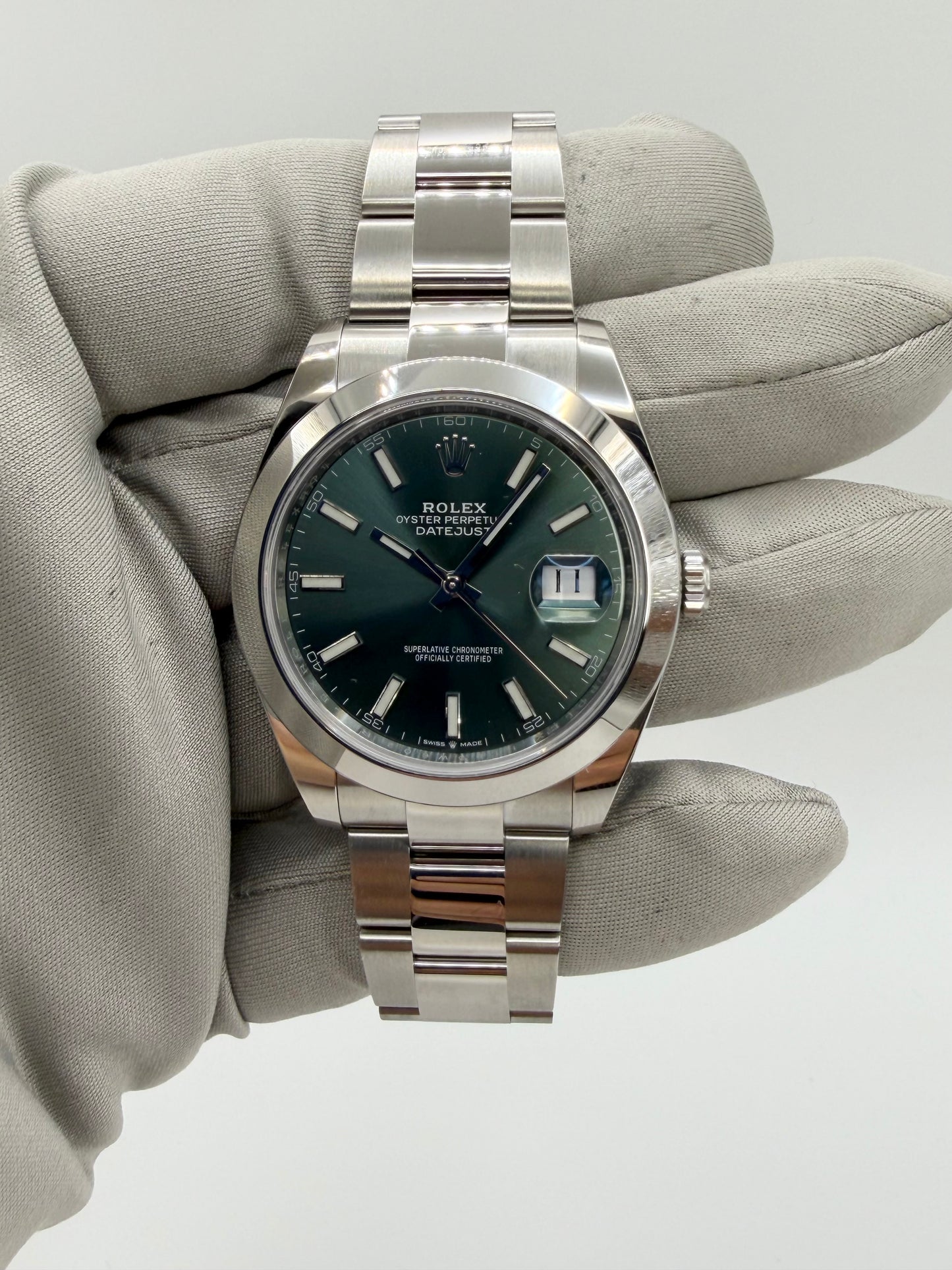 Rolex Datejust 41 126300 Mint Green - Full Set