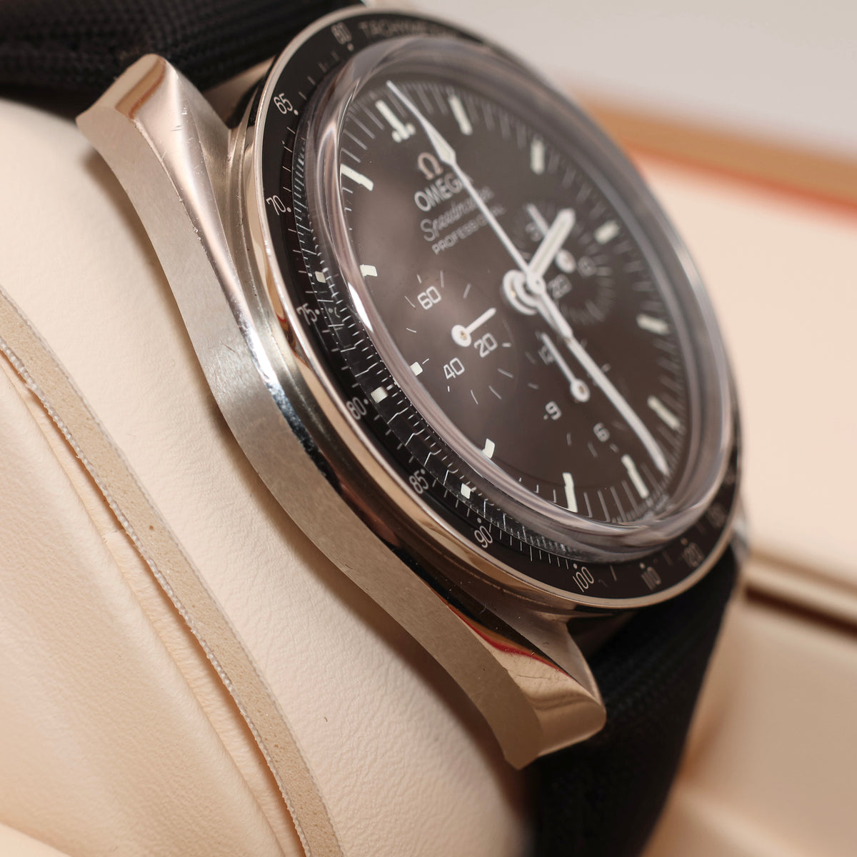Omega Speedmaster Moonwatch Professional Sapphire Sandwich - 2022