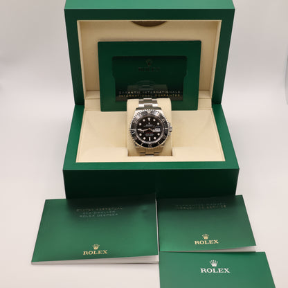 Rolex Sea-Dweller 43 126600 - 2024 - Full Set