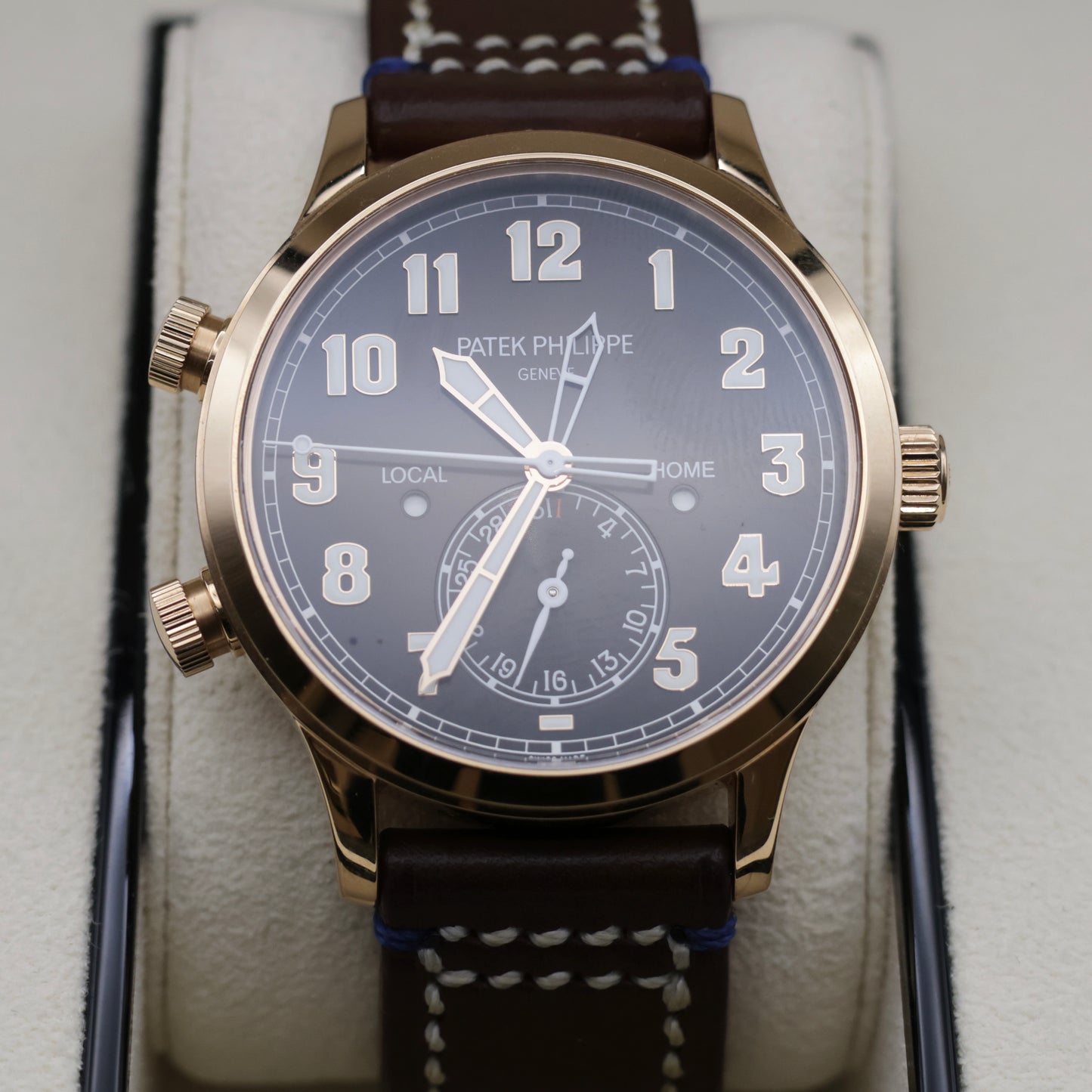 Patek Philippe Calatrava Pilot Travel Time | 5524R-001 | Rose Gold | Full Set