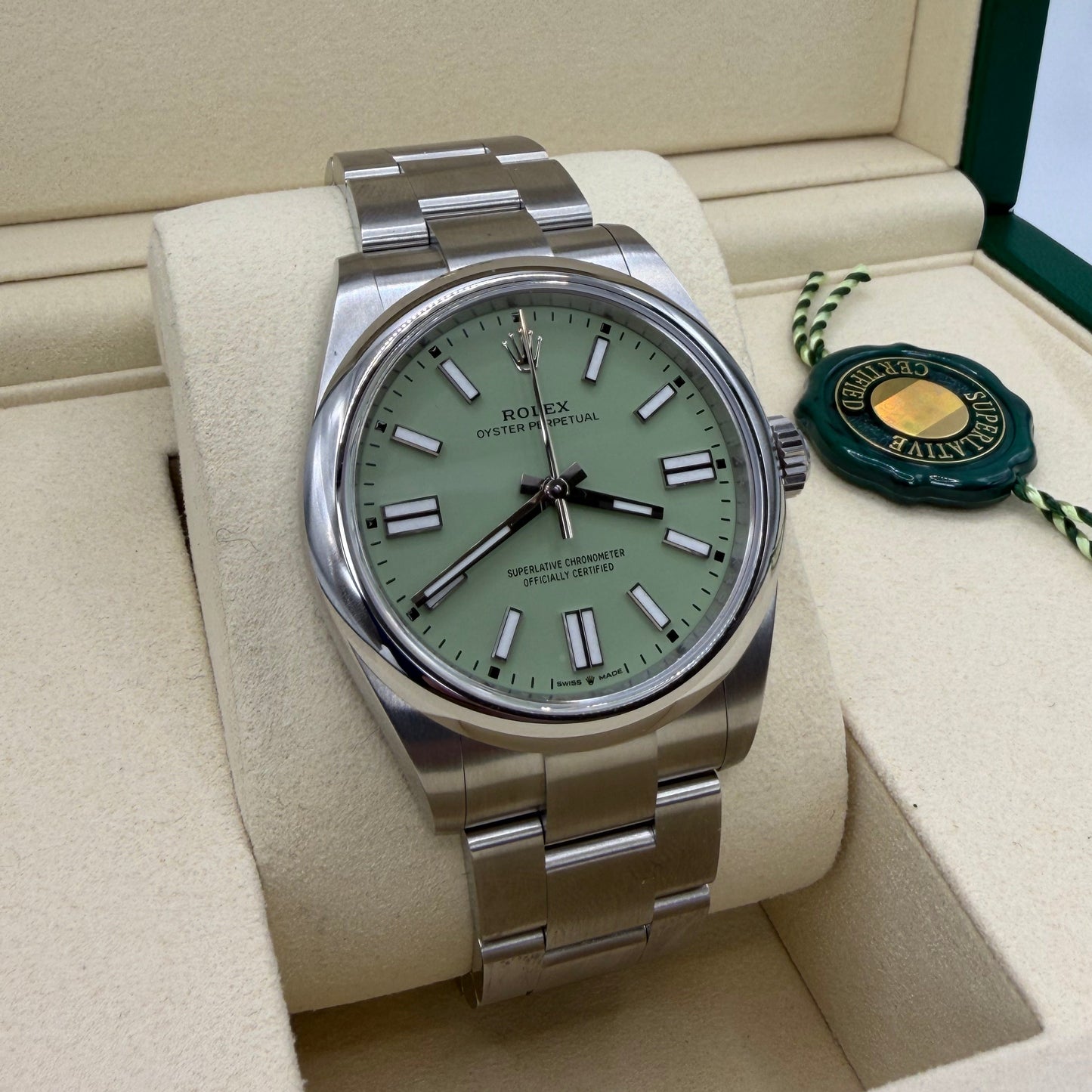 Rolex OP41 134300 "Pistachio" 2025 - Full Set, Unworn