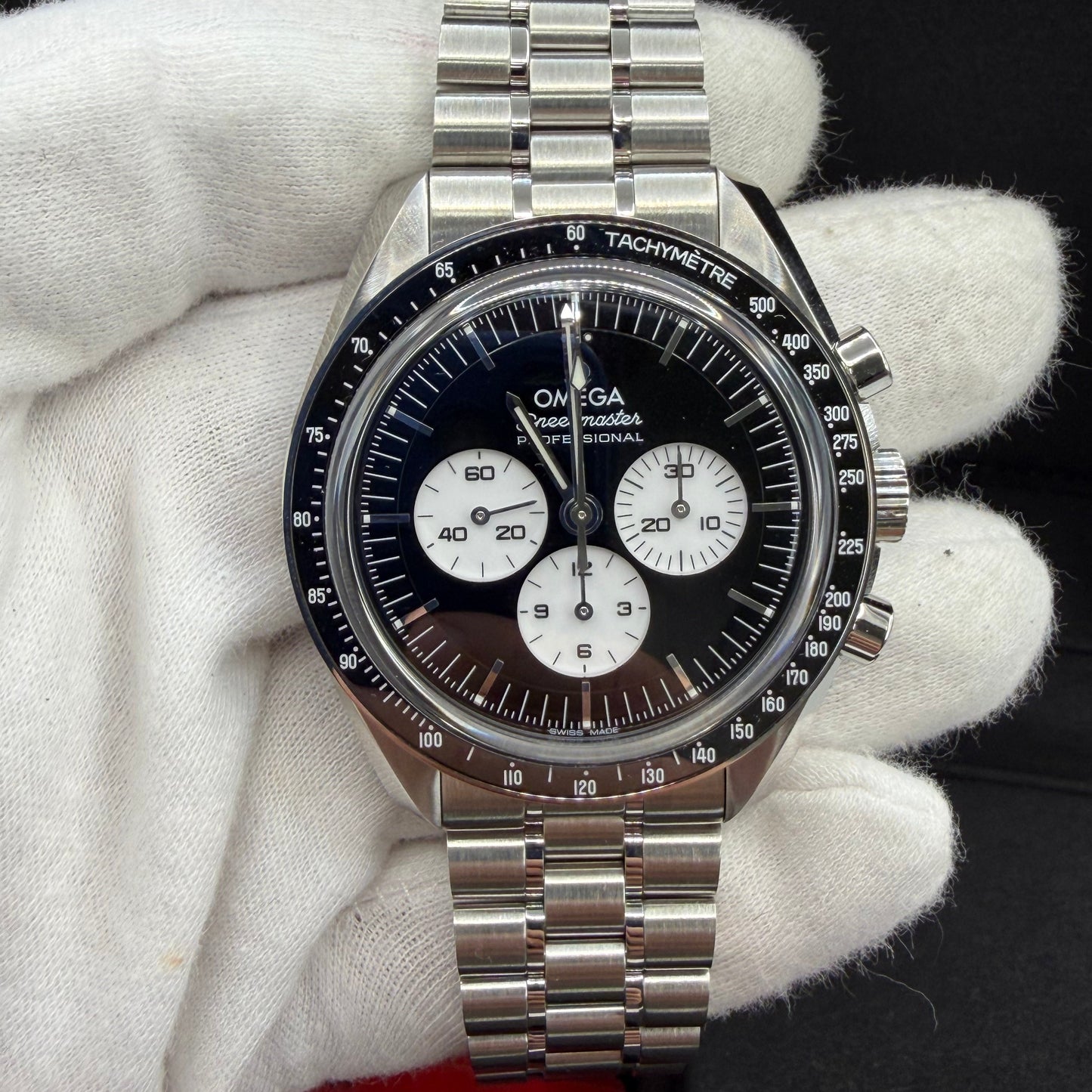 Omega Speedmaster Professional Sapphire Sandwich 42 mm – February 2026 – Full Set, Unworn