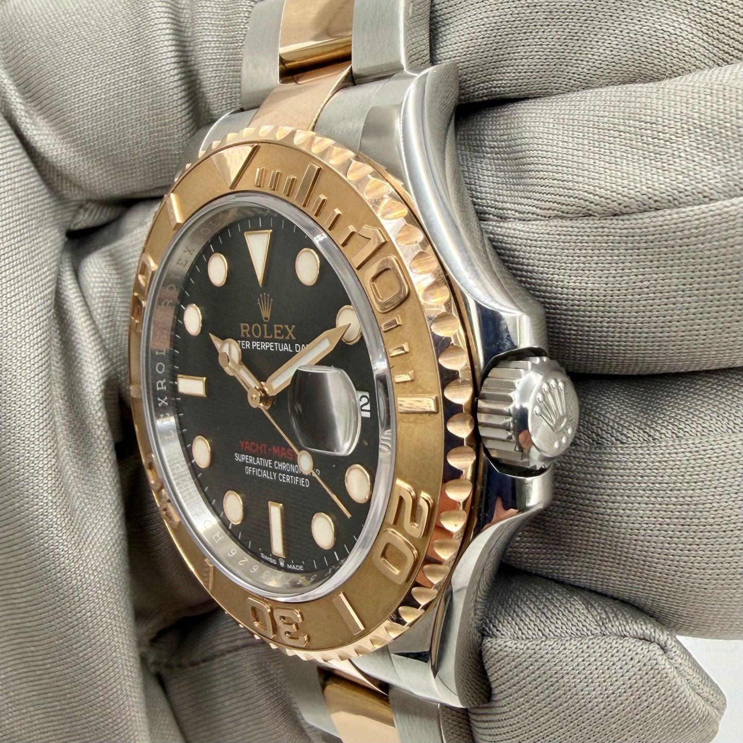 Rolex Yacht-Master 40 Ref 126621 - Full Set 2022