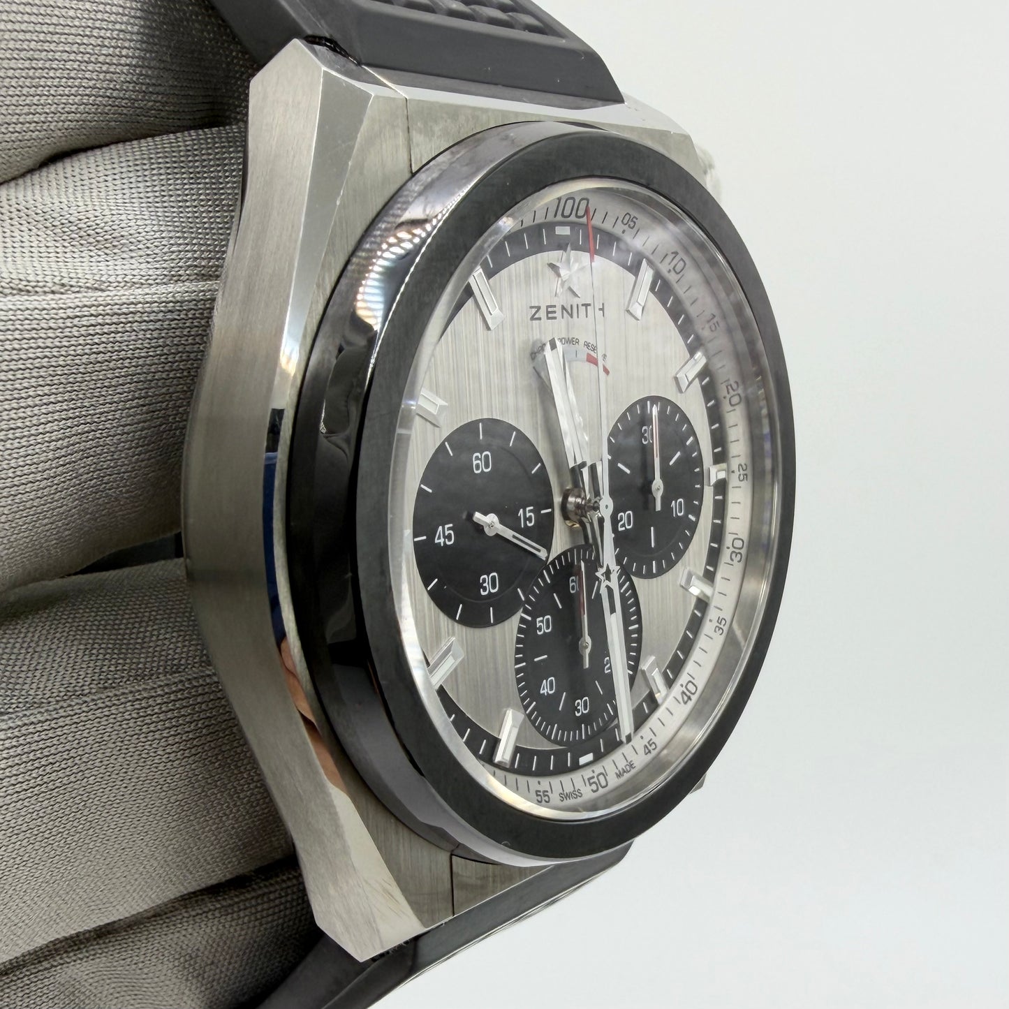 Zenith Defy El Primero 21 Titanium Chronograph - Full Set